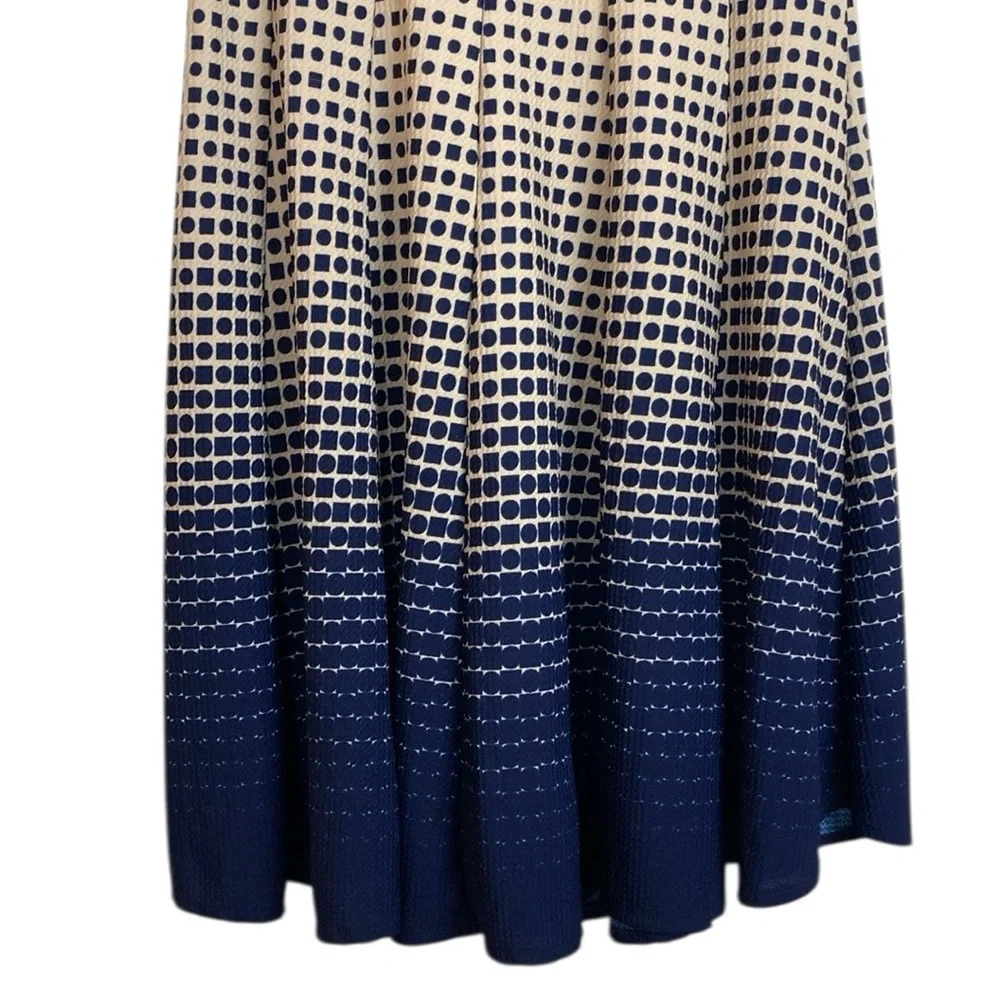 Haani Sleeveless Fit & Flare Stretch Dress - Picture 3 of 12